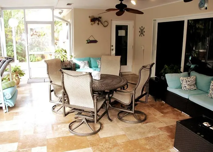 Deerfield Beach Heated Pool House